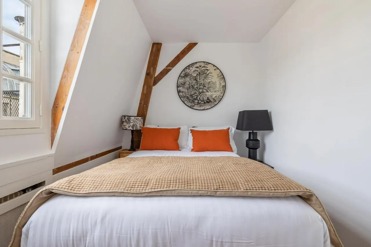 Renaissance Apartment Paris France