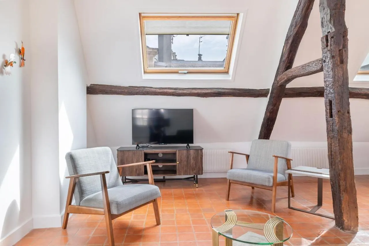 Renaissance Apartment Paris France